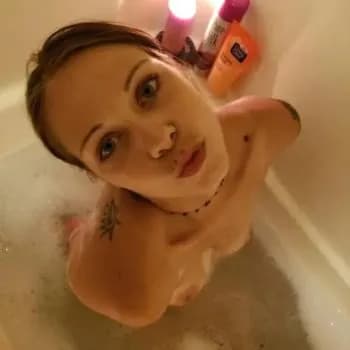 Profil de Ezra, 22 ans, Escort à Vevey (Vaud)