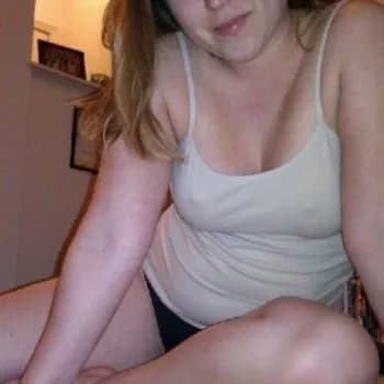 Profil de Lyne, 34 ans, Escort à Tschugg (Berne)
