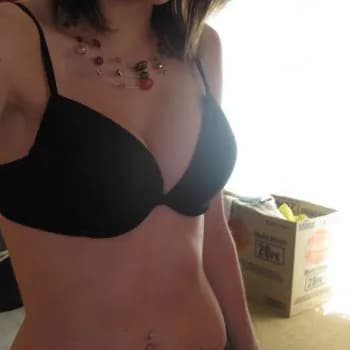 Profil de Avril, 37 ans, Escort à Ebikon (Lucerne)