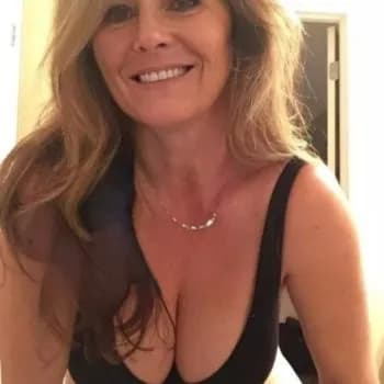 Profil de Maëlie, 38 ans, Escort à Vasön (Saint-Gall)