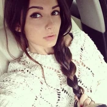 Profil de Issra, 32 ans, Escort à Tamins (Grisons)