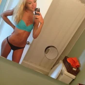 Profil de Astrid, 35 ans, Escort à Maladers (Grisons)