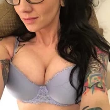 Profil de Jihane, 26 ans, Escort à Kerns (Obwald)