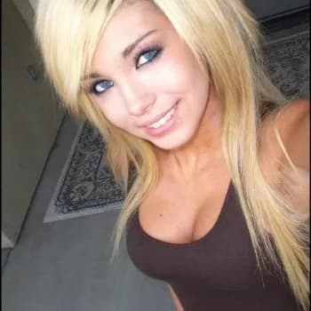 Profil de Anne, 22 ans, Escort à Ausserferrera (Grisons)