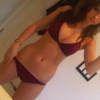 Profil de Perrine, 23 ans, Escort à Chermignon (Valais)