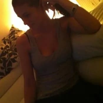 Profil de Alison, 28 ans, Escort à Roche-d'Or (Jura)