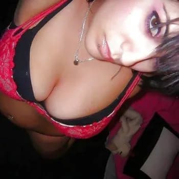 Profil de Syrine, 35 ans, Escort à Bivio (Grisons)