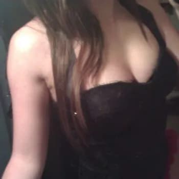 Profil de Marylou, 21 ans, Escort à Arvillard (Salins) (Valais)