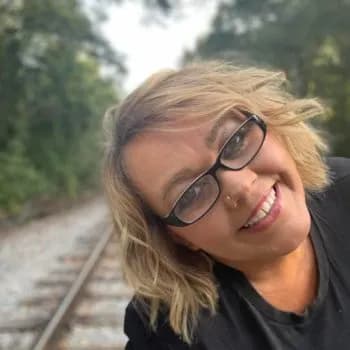 Profil de Enoha, 30 ans, Escort à Büren NW (Nidwald)