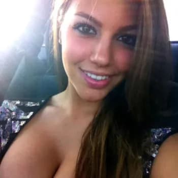 Profil de Naïma, 28 ans, Escort à Hohentannen (Thurgovie)