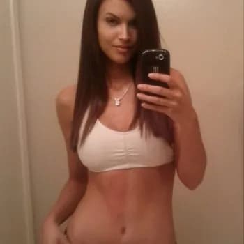 Profil de Méryl, 22 ans, Escort à Villa (Ayent) (Valais)