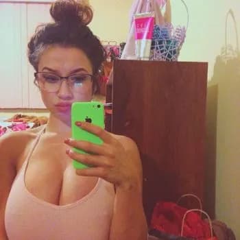 Profil de Carolina, 21 ans, Escort à Sent (Grisons)