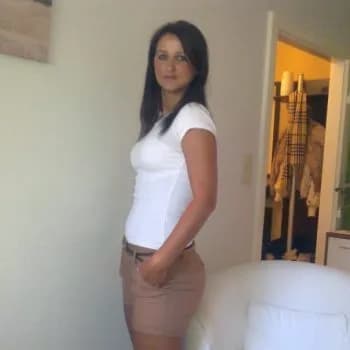 Profil de Enoha, 22 ans, Escort à Orbe (Vaud)