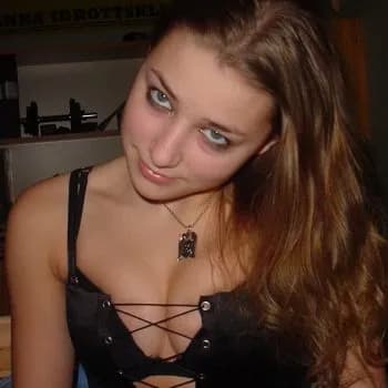 Profil de Ella, 28 ans, Escort à Lohn GR (Grisons)